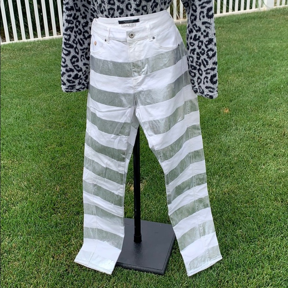 Scotch & Soda Jeans 30” x 32” Silver and White